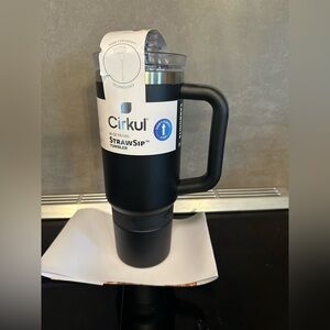 Cirkul 30 oz Travel StrawSip Tumbler